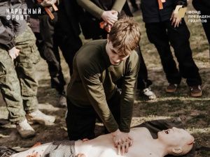 Студенты медицинских колледжей Якутии помогают бойцам СВО и их семьям