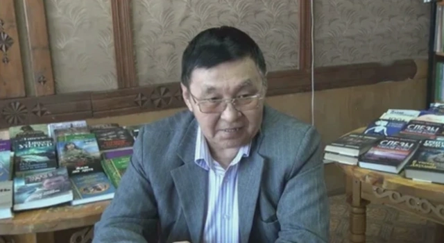 Бывший учитель выдвинулся на выборы главы Олекминска. Он стал первым кандидатом