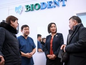 Алексей Стручков посетил объекты предпринимательской деятельности Хангаласского улуса