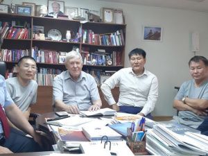 Виктор Губарев обсудил пути развития Вилюйска