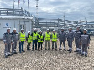 Джулустан Борисов осмотрел производственные объекты Иркутской нефтяной компании