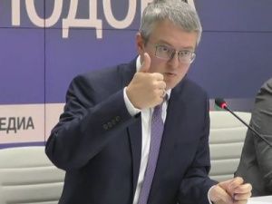 «При реформе в сфере образования не пострадает ни один ребенок», — премьер Якутии Владимир Солодов