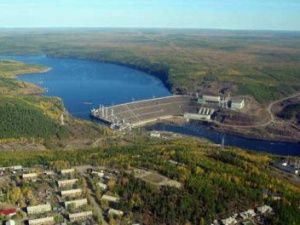 В тарифы на электроэнергию в Якутии включили расходы на обслуживание кредитов по строительству гидроэлектростанций