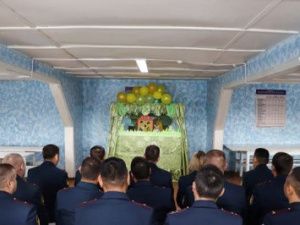 Ко Дню анимации в исправительной колонии № 7 состоялось выступление кукольного театра