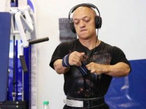 «Это рекорд России». Владимир Балынец завоевал путевку на Паралимпиаду – 2020