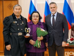 Матерям Якутии вручили госнаграды с денежным вознаграждением до одного миллиона рублей