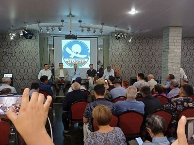 Афанасий Максимов о дебатах кандидатов в Госдуму России