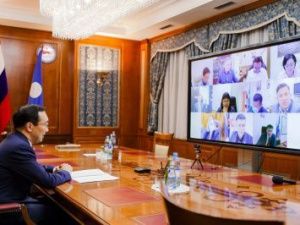 Глава Якутии провёл совещание по строительству нового и рекультивации действующего мусорного полигона города Якутска