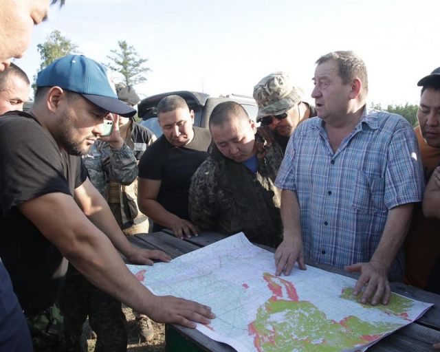 Лесной пожар находится в 60 км от села Маган. К тушению приступит Ми-8