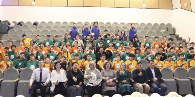 В Якутии завершилась профильная смена «ПрофСтарт» для юных авиаторов