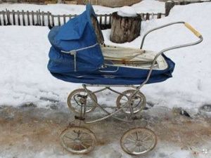 Якутянка украла у соседки коляску для своей годовалой дочери