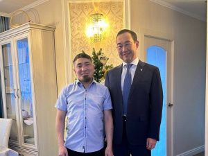 Герой России Филипп Евсеев справил новоселье