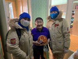 «Мотивирует благодарность людей»: участники премии «Доброволец Якутии» рассказали о своей работе