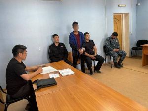 Двое приятелей забили насмерть собутыльника, а тело потом сожгли вместе с домом