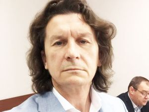 ДЕПУТАТ-ЭСЕР И ЧЕЛОВЕК-БАНКРОТ