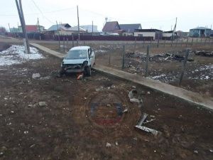 В Тулагино девушка-водитель не справилась с управлением автомобиля и съехала с дороги