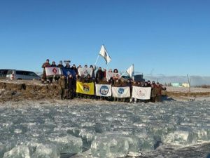 В Якутске состоялся субботник по заготовке льда для семей СВО