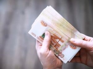 В Якутске ранее судимый мужчина украл денежные средства у постоялицы гостиницы