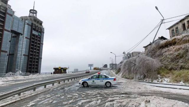 Во Владивостоке ввели режим ЧС