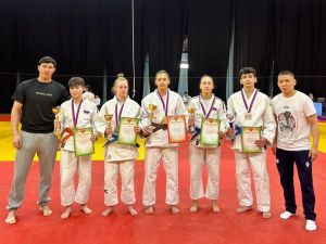 Пять медалей межрегионального турнира завоевала сборная Якутии по дзюдо