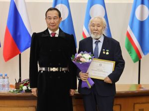 В Якутии хранителям традиционной культуры вручены стипендии главы республики