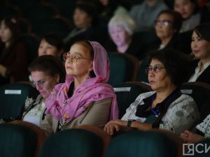 В Якутске стартовала научная конференция, объединившая лингвистов и эпосоведов из шести стран