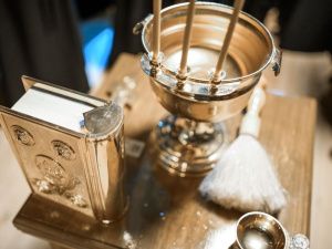 Айсен Николаев окунулся в крещенскую купель