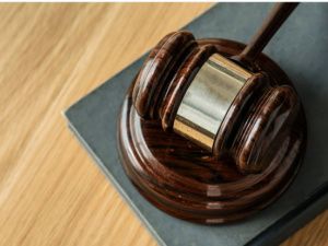 Прокуратура Абыйского улуса защитила право мужчины на получение выплат в связи с гибелью военнослужащего