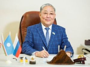 Совет женщин Центрального округа поздравляет депутат Николай Васильев