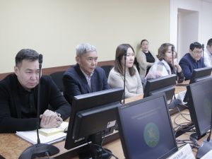 В районах Якутии проводится профсоюзный мониторинг по вопросам заработной платы