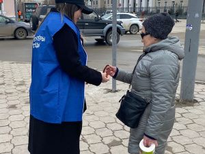 В Якутии волонтёры раздадут более 100 тысяч георгиевских ленточек ко Дню Победы