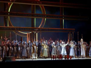 Премьера оперы «Ньургун Боотур» произвела фурор на сцене большого театра России