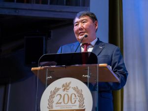 Событие: 200-летний юбилей Якутской городской Думы отметили в Якутске