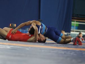 Восемь якутских борцов вышли в финал всероссийского турнира памяти Александра Крылова