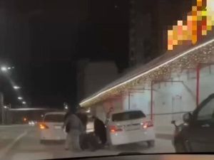 В Якутске на улице избили троих мужчин: Полиция проводит проверку