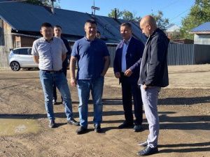 Андрей Тарасенко проверил готовность образовательных учреждений к началу учебного года в Алданском районе