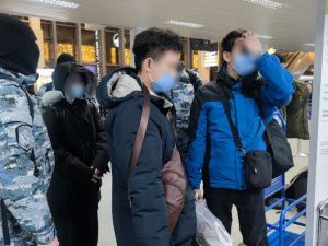 Из Якутии выдворили трех вьетнамцев, работавших не по профессии