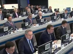 Айсен Николаев предложил внедрить новые меры поддержки  повышения энергоэффективности