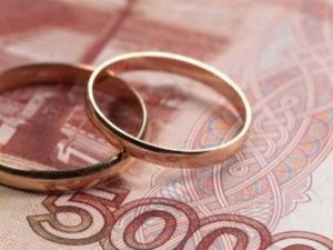 Две жительницы Якутска неоднократно выходили замуж за мигрантов за денежное вознаграждение