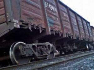 Локомотив сошел с рельсов, задерживаются поезда в Якутию