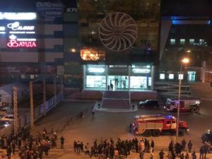 Руководство «Сахаэкспоцентра» ликвидирует последствия пожара в короткие сроки 