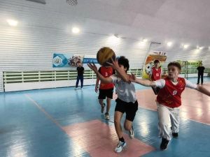 В честь Дня защитника Отечества алданские  учащиеся железнодорожных классов провели турнир по стритболу