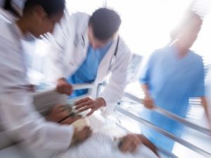 В Якутске с черепно-мозговой травмой госпитализирован мужчина