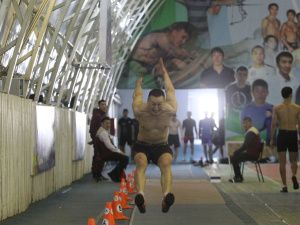 Верхоянец Пётр Прудецкий стал новым чемпионом Якутии по национальному многоборью