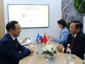 ПМЭФ-2023: Встреча Ил Дархана с послом КНР