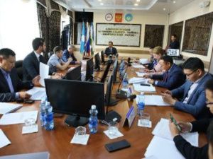 Айсен Николаев поставил задачи по строительству