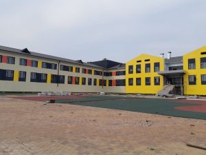 Глава района Олег Иринеев осмотрел строящиеся объекты в Октемцах