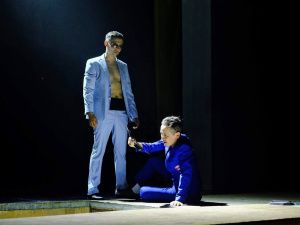 Московский критик назвал якутского режиссера театральным мошенником и убийцей Гамлета