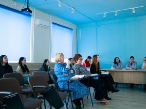 Представители уголовно-исполнительной инспекции УФСИН выступили на семинаре по вопросам пробации в Якутском республиканском психологическом центре