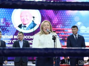 В Якутске стартовал всероссийский турнир по боксу памяти Артура Пахомова